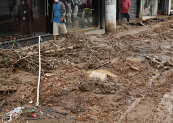 Número de mortos em Petrópolis chega a 152