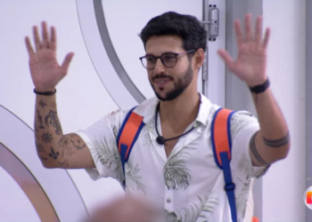 Rodrigo Mussi é eliminado do BBB com 48,45% dos votos