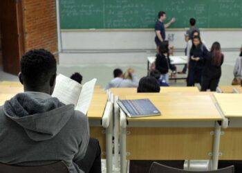 Estudantes têm até esta sexta-feira para se inscrever no Prouni