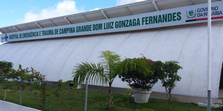 Garoto diz ter matado mãe e irmão após ser proibido de usar celular