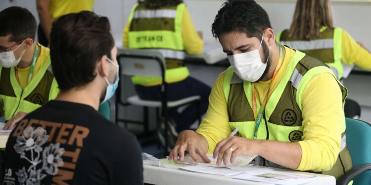 Detran-CE retoma atendimentos do programa CNH Popular no Interior