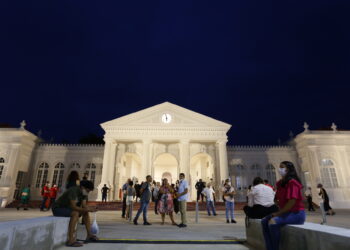 Governo do Estado entrega Complexo Cultural Estação das Artes Belchior após obras de restauro e modernização