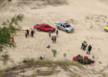 Ciopaer e CBMCE resgatam turistas acreanos após acidente no Cumbuco