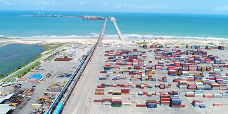 Exportações e importações cearenses crescem em 2021 e índices superam desempenho nacional