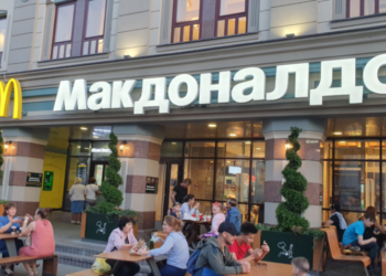 McDonald’s e Coca-Cola suspendem operação na Rússia por causa da guerra na Ucrânia