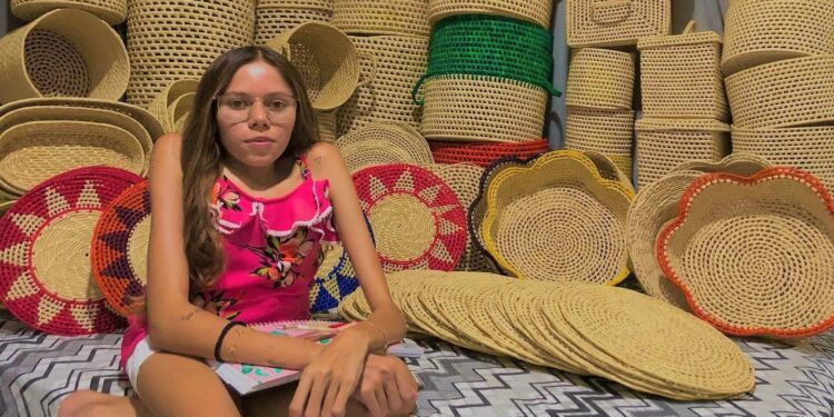 Dia da Mulher: Influencer com deficiência de Aracati é destaque no empreendedorismo