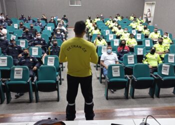 Detran-CE realiza curso de formação para agentes de trânsito e guardas municipais do Interior