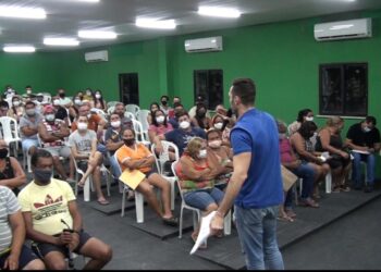 Aracati: Prefeitura realiza reunião com vendedores ambulantes