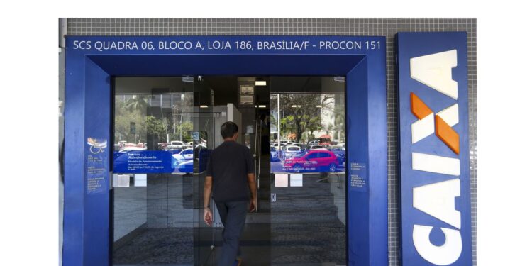 Caixa libera abono salarial para trabalhadores nascidos em outubro