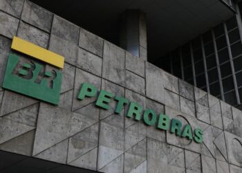 Petrobras defende reajustes de preços para evitar desabastecimento