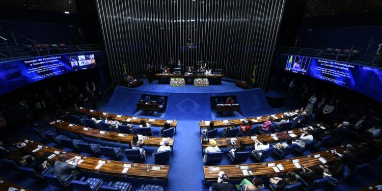 Senado começa agenda intensa em semana de esforço concentrado