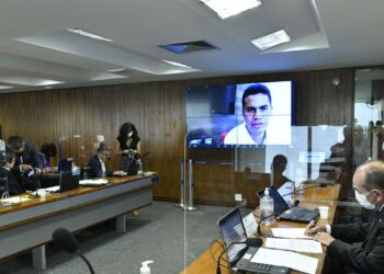 Prefeitos confirmam pedidos de propina em troca de verbas do MEC