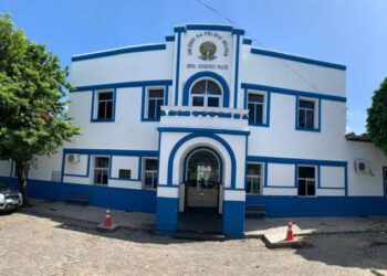 Estudante de Colégio da PMCE é selecionada para grupo seleto do Programa Jovens Embaixadores 2022 nos EUA