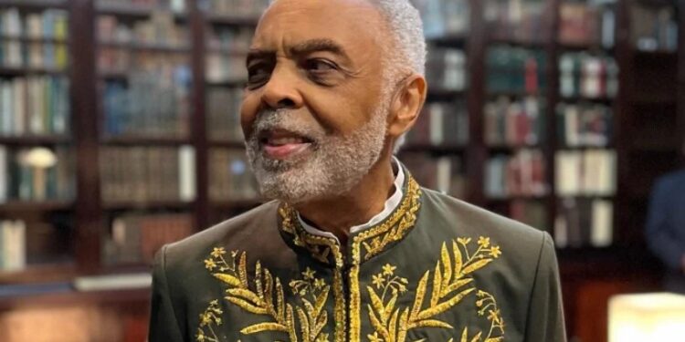 Gilberto Gil toma posse na Academia Brasileira de Letras
