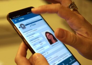 Menos de 1 a cada 5 jovens de 16 e 17 anos tirou o título de eleitor