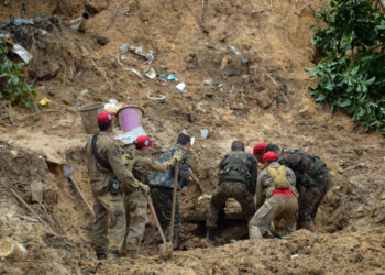Sobe para 91 o número de mortos em chuvas em PE e Recife suspende o São João