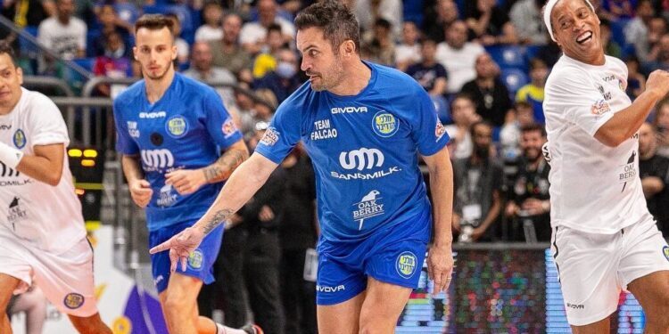 Aracati recebe o jogador Falcão neste sábado, 07