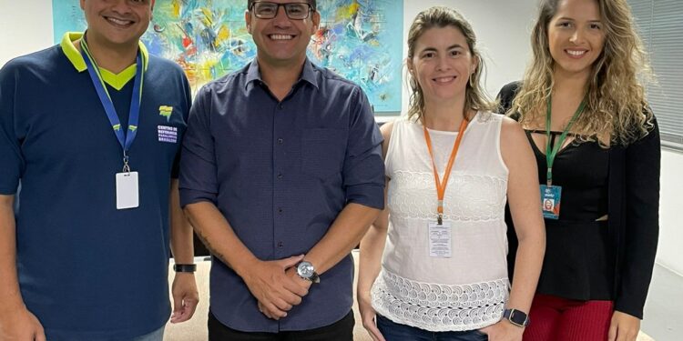 Sejuv recebe visita técnica do CPB sobre implantação do Centro de Referência Paralímpico no Ceará