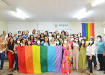 Formações para profissionais da Rede Socioassistencial marcam o mês contra a LGBTfobia