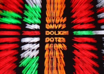 Bolsa de valores sobe 2,12% e recupera os 100 mil pontos