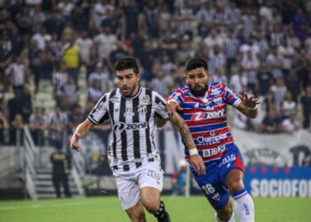 Fortaleza muda postura no segundo tempo e bate o Ceará pela Copa do Brasil