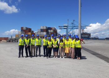 Comitiva de empresários holandeses visita Complexo do Pecém