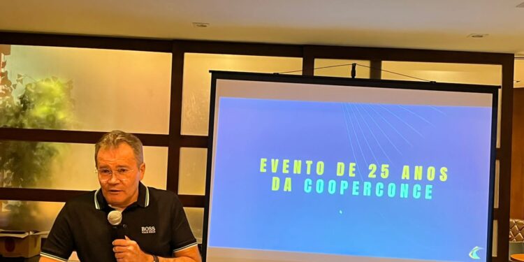 Coopercon Ceará reúne diretores em jantar e apresenta planejamento para festa de 25 anos