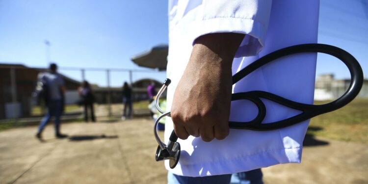 Ministério lança iniciativa para mapear a educação na saúde