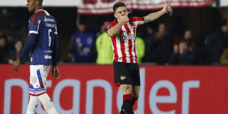 Fortaleza se despede da Libertadores com derrota para o Estudiantes