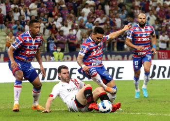 Libertadores: Fortaleza joga bem, mas não passa de empate no Castelão