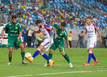 Fortaleza vence Cuiabá na Arena Pantanal e deixa lanterna do Brasileirão