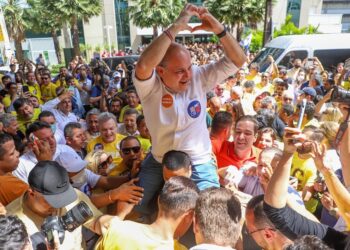 Diretório do PDT no Ceará oficializa candidatura de Roberto Cláudio ao Governo do Estado neste domingo (24)