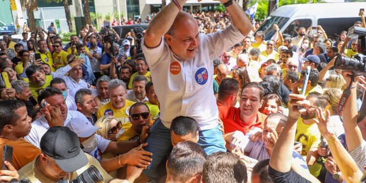 Diretório do PDT no Ceará oficializa candidatura de Roberto Cláudio ao Governo do Estado neste domingo (24)