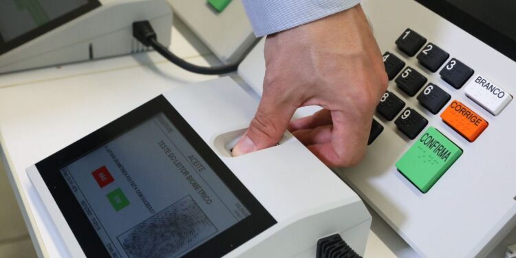 Cidades se preparam para receber voto em trânsito a partir do dia 15