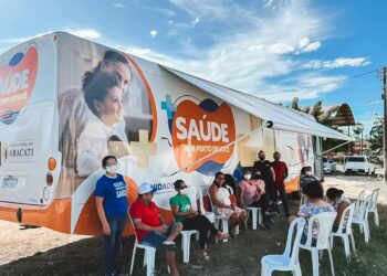 Aracati: Posto de Saúde Móvel realiza atendimentos em Aroeiras