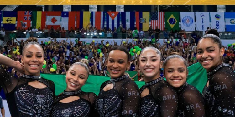 Seleção feminina é campeã por equipes no Pan de ginástica artística