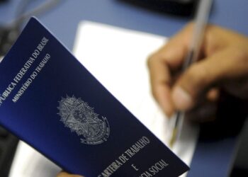Brasil cria quase 278 mil empregos formais em junho