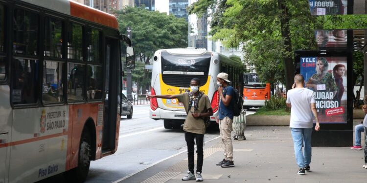 InfoGripe aponta tendência de crescimento nos casos de Síndrome Respiratória Aguda no país