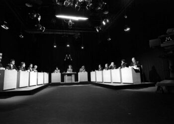 Debate presidencial neste domingo terá três blocos e estúdio sem plateia; veja regras