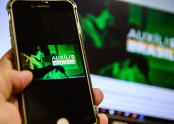 Contratações de consignado no Auxílio Brasil devem começar em setembro