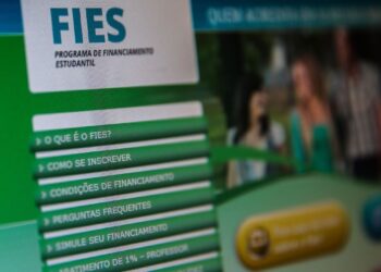 Fies: pré-selecionados devem enviar informações até esta sexta-feira