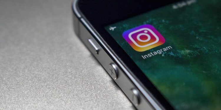 Justiça proíbe venda de seguidores e curtidas no Instagram