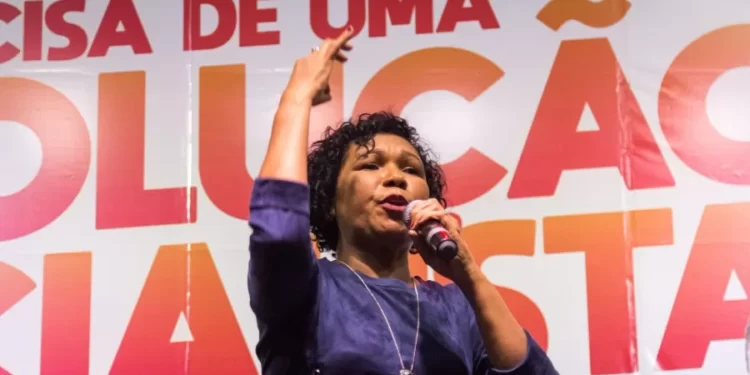 PSTU oficializa Vera Lúcia como candidata à Presidência da República
