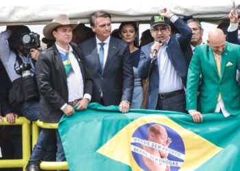 Bolsonaro diz que veto a imagens do 7/9 é nova interferência do TSE contra governo