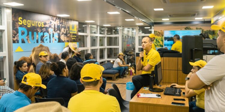 Primeira feira de agronegócio segue no Aracati