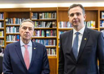 Pacheco e Barroso discutem decisão que suspendeu piso da enfermagem