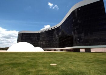 TSE recebe prestação de contas dos candidatos às eleições