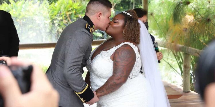 Após separação relâmpago, Jojo Todynho anuncia que continua casada