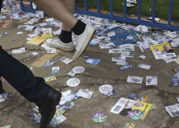 Mais de mil crimes eleitorais foram registrados durante votação no último domingo no Brasil