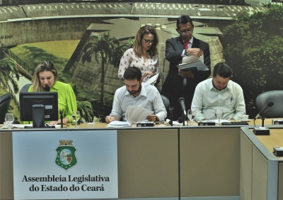 Comissões aprovam concessão de rodovias estaduais no Ceará